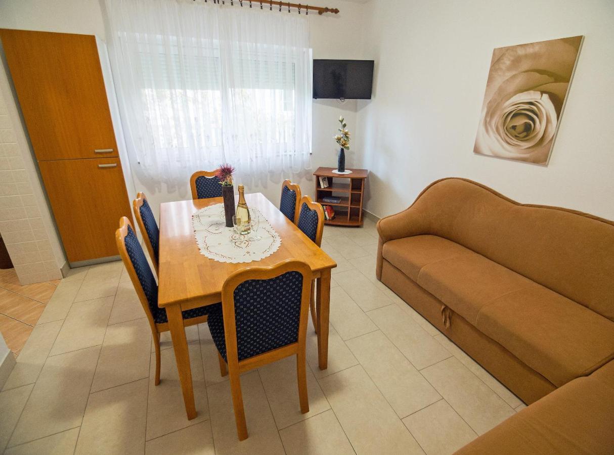 Apartments Bene Banjol Dış mekan fotoğraf